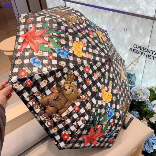 LOUIS VUITTON 2024 New Beer Bear Triple Fold Automatic Folding Sunny Umbrella with New Coatihtmxaxof - Image 10