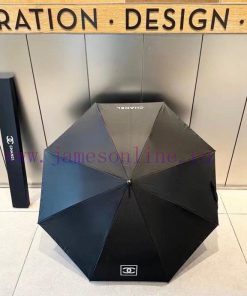 CHANEL straight pole long umbrella with transparent handle is a hot and fashionable summer id4dx7dh8