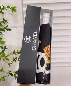 CHANEL Chanel exquisite rose handle romantic festival gift rose wedding low-key luxury styleeaxjo0l9
