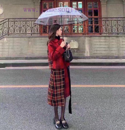 Fashion bloggersAn outstanding and unique umbrella that must be possessedI love this umbrellte8cmgfe - Image 8