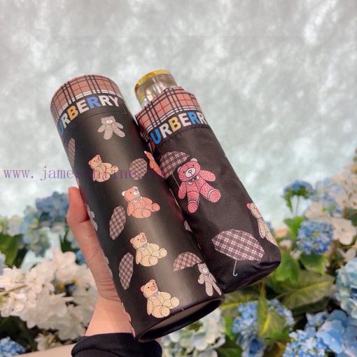 Burberry crystal handle, five fold manual folding umbrella, selected from Taiwan imported UVgd645iw7