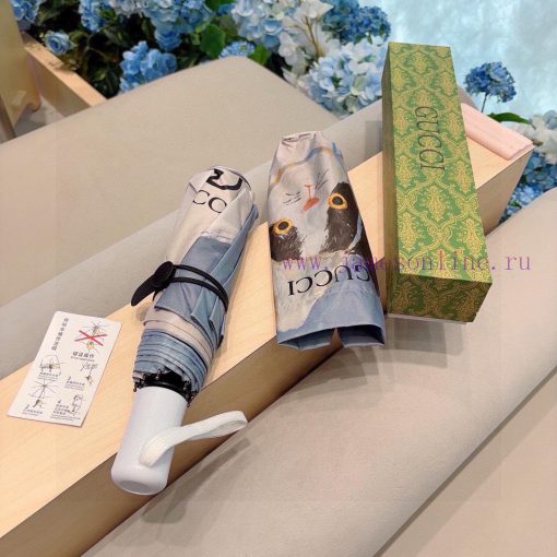 GUCCIGucci2024 New Cat Pattern Triple Fold Automatic Folding Umbrella Made of Taiwan Importeo389hb3y - Image 3