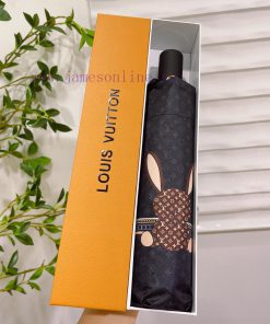LOUIS VUITTON Louis Vuitton's super popular plush bunny perfectly blends luxury and simpliciyrx4eqjf