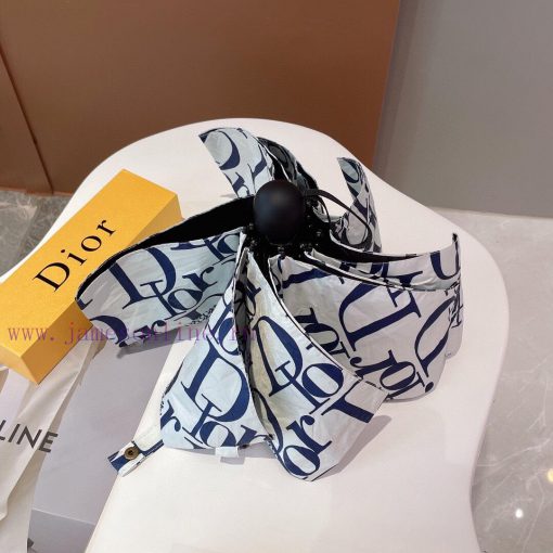 DIOR ultra light five fold pocket umbrella, only 18cm in size, is a hot selling item with a 7sscw7cg - Image 8