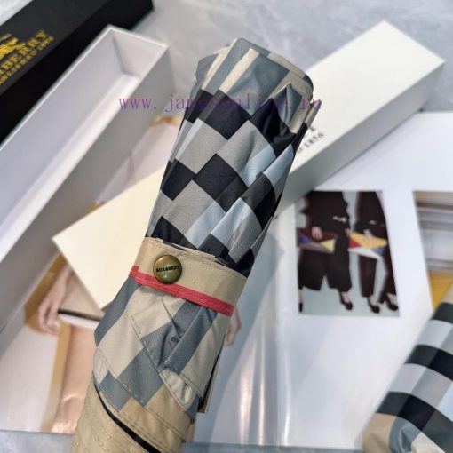 Burberry 2024 Summer New Fully Automatic Folding UmbrellaBlack coating sunscreen effectivelys6kqcwig - Image 5