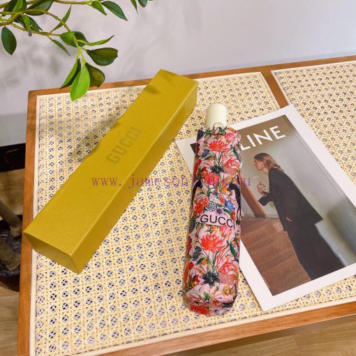 GUCCI's new summer fully automatic folding umbrella with new coating technology. The dark umlhcj1373 - Image 3