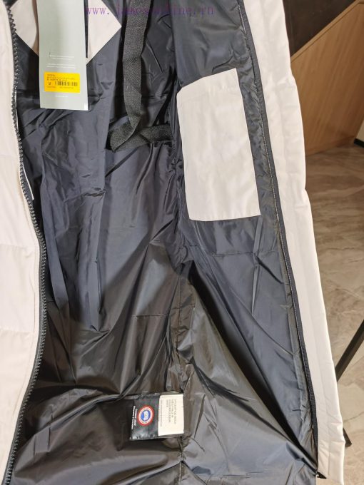 Clearance of original 850, isolated item, loss making clearanceSizes below 100 pounds and abap7f93zj - Image 8