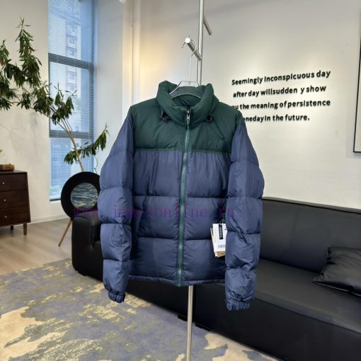 -𝗧𝗢𝗣 Authentic grade-𝗧𝗛𝗘𝗡𝗢𝗥𝗧𝗛𝗙𝗔𝗖𝗘 | North 𝟭𝟵𝟵𝟲 Classic down jacket𝗦𝗶𝘇𝗲𝗫𝗦 𝗦 𝗠 𝗟 𝗫𝗟 𝗫𝗫𝗟  Producbkomjrl - Image 2