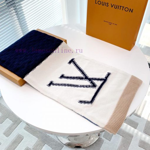 New LV Cashmere Knitted Scarf ️ Low key Luxury Sense ️ Exquisite Soft Elite Level Fashionablszakajrb - Image 3
