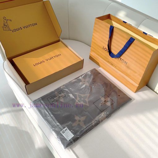 Top of the line original Louis Vuitton 24 new edition "REYKJAVIK Classic Solid Color Cashmer0sfgga1e