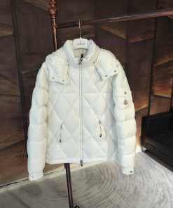 𝗠𝗼𝗻𝗰𝐥𝗲𝗿 Avery Goose Down Diamond Grid Detachable Hat Down JacketSize 1, 2, 3, 4, 5describeThkph0noub