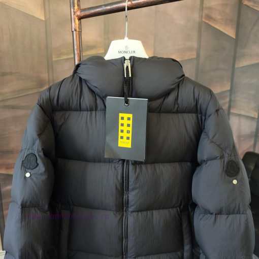 Co branded Apody tear resistant fabric goose down jacketNote that the hood is non removable f2q88gg2 - Image 3