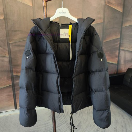 Co branded Apody tear resistant fabric goose down jacketNote that the hood is non removable f2q88gg2 - Image 6