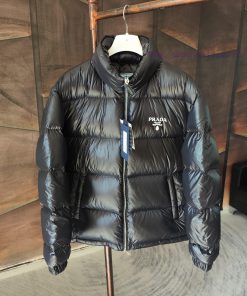Goose Down PRADA Handwritten Logo Down Coat Concealable HatTop grade goose down filling, witrrgp9pue