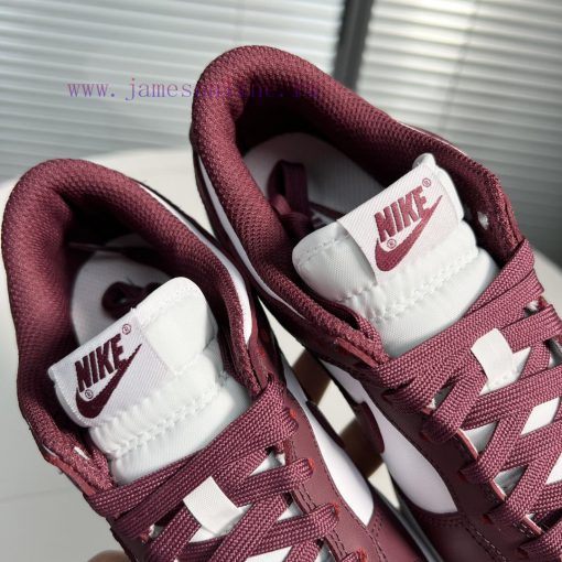 𝘿𝙪𝙣𝙠 𝙎𝘽｜"𝘿𝙖𝙧𝙠 𝘽𝙚𝙚𝙩𝙧𝙤𝙤𝙩"Dunk Baijiu DD1303-108Sizes 36-46rcmg5ufn - Image 9