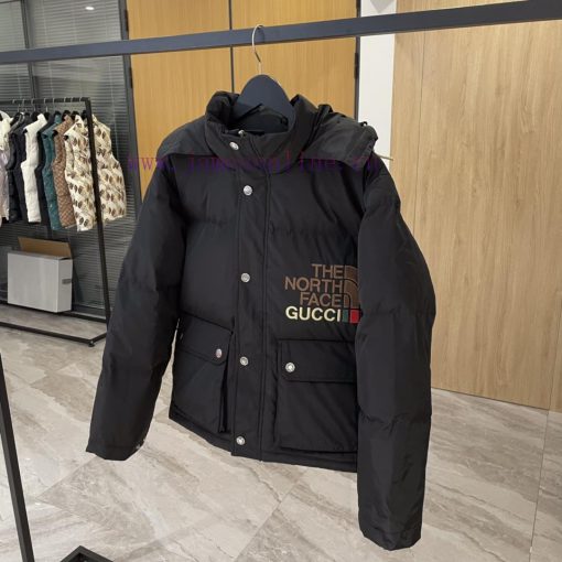 𝙂𝙪𝙘𝙘𝙞 𝙭 𝙏𝙝𝙚 𝙉𝙤𝙧𝙩𝙝 𝙁𝙖𝙘𝙚 Top original version insists on high-endGucci x The North Face Gucciluzk4s47 - Image 3