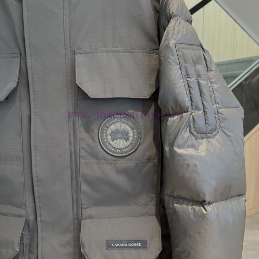 𝘾𝘼𝙉𝘼𝘿𝘼𝙂𝙊𝙊𝙎𝙀️ Environmental RestrictionsTop original versionCANADA GOOSE/Canada Goose Limitedwhn9mx2h - Image 6