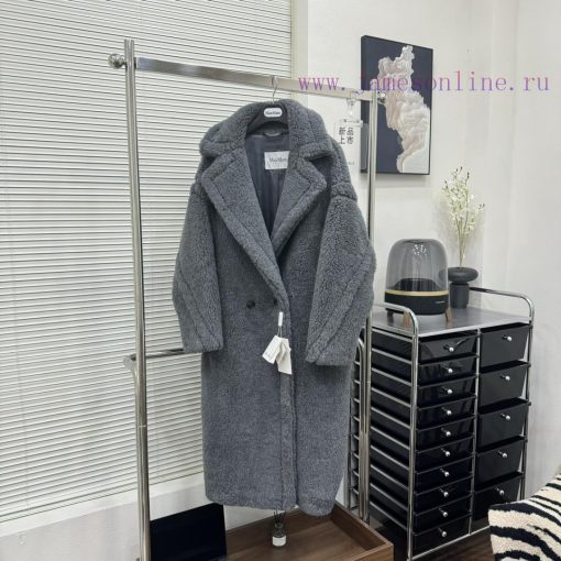 Authentic Core Private Message Full Set Packaging with Hanger 𝐌𝐚𝐱𝐌𝐚𝐫𝐚𝐌𝐚𝐝𝐚𝐦𝐞 Series Teddy Bea8i25six0 - Image 5