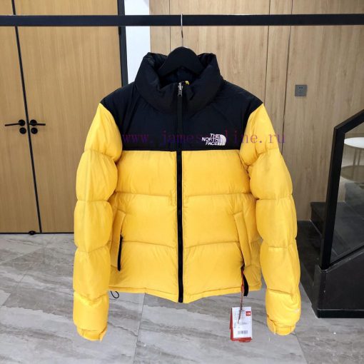 Classic American version of TNF North 1996No body shape, no age. Whoever wears it looks good66jsp7vc - Image 2