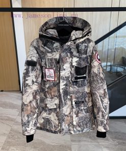 𝘾𝘼𝙉𝘼𝘿𝘼 𝙂𝙊𝙊𝙎𝙀𝙭𝙊𝙑𝙊Top tier original version adheres to high-end qualityOVO x CANADA GOOSE Cankc32x4s3