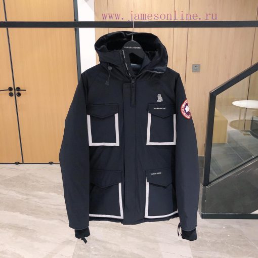 𝘾𝘼𝙉𝘼𝘿𝘼 𝙂𝙊𝙊𝙎𝙀𝙭𝙊𝙑𝙊 🦉CANADA GOOSExOVO collaboration/Canada Goose Owl collaboration limited edishq2rju0