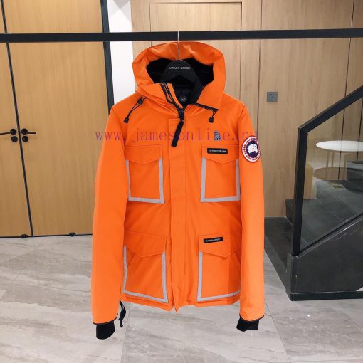 𝘾𝘼𝙉𝘼𝘿𝘼 𝙂𝙊𝙊𝙎𝙀𝙭𝙊𝙑𝙊 🦉CANADA GOOSExOVO collaboration/Canada Goose Owl collaboration limited edihsmkw52y