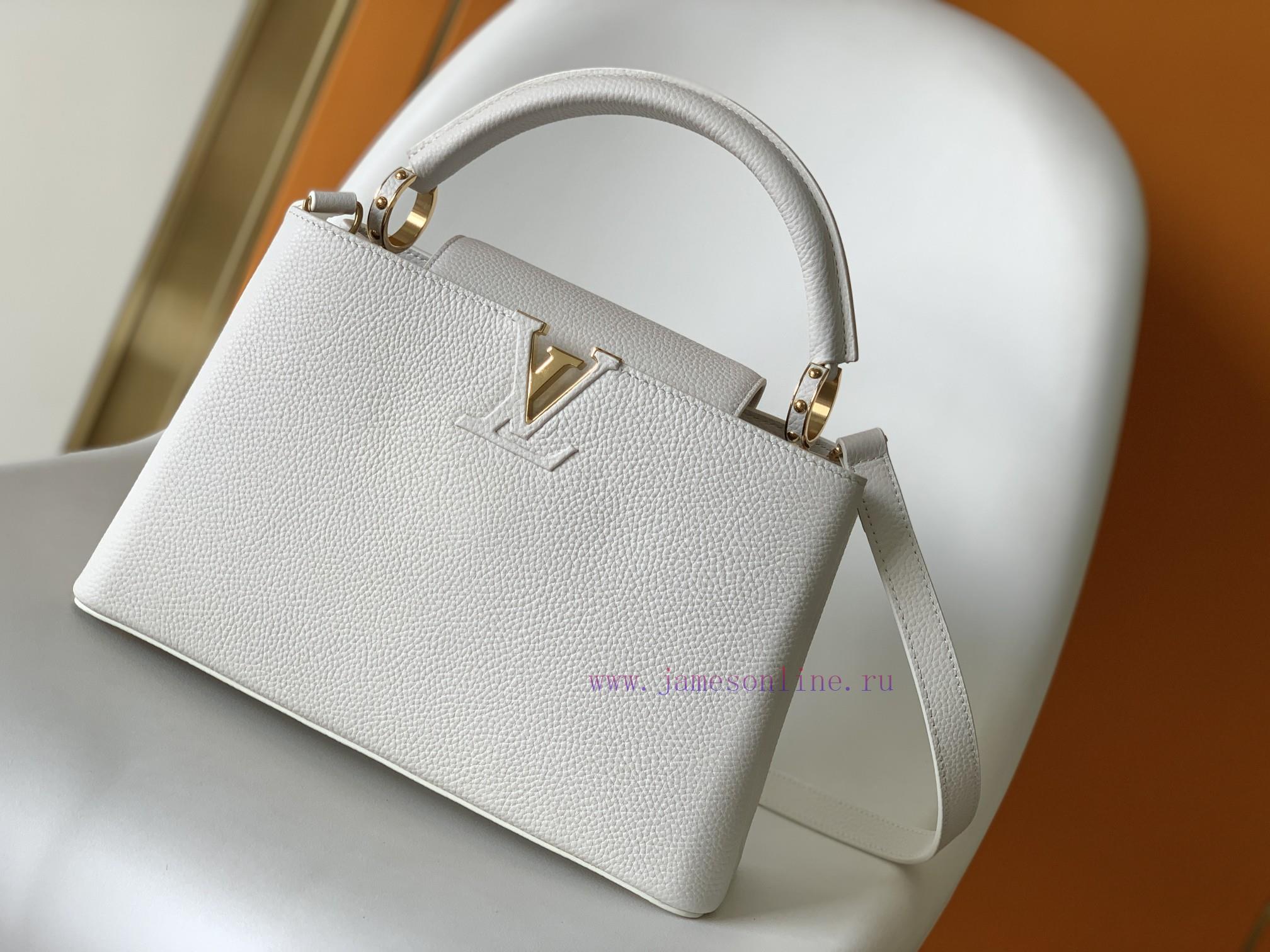 Louis Vuitton Bags Original SingleCOW LEATHERM59882 M42259 White Medium Capucines BB Handbag Made Of Imported Calf c2bctlu2