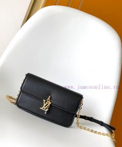 Louis Vuitton Bags M14547 Light Blue M14564 Black M14581 Khaki M14548 Watermelon Red 163 This Wallet On Chain Hand 40tdk0gb