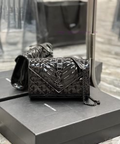 Yves Saint Laurent Bags Envelope black patent leather with black buckleSmall Quilted Leather Envelope BagClassic is kfuuffgq