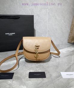 Yves Saint Laurent Bags 𝟮𝟬𝟮𝟬 Summer new models 𝐊𝐚𝐢𝐚𝐒𝐦𝐚𝐥𝐥In the summer of 2020, a new saddle shaped bag 𝑲𝒂𝒊𝒂 was laun 779zwltr