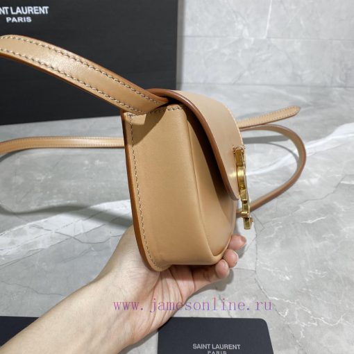 Yves Saint Laurent Bags 𝟮𝟬𝟮𝟬 Summer new models 𝐊𝐚𝐢𝐚𝐌𝐢𝐧𝐢In the summer of 2020, a new saddle shaped bag 𝑲𝒂𝒊𝒂 was launc osd3aucu - Image 6