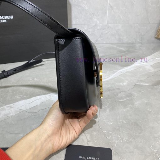 Yves Saint Laurent Bags 𝟮𝟬𝟮𝟬 Summer new models 𝐊𝐚𝐢𝐚𝐒𝐦𝐚𝐥𝐥In the summer of 2020, a new saddle shaped bag 𝑲𝒂𝒊𝒂 was laun g46c35bz - Image 5
