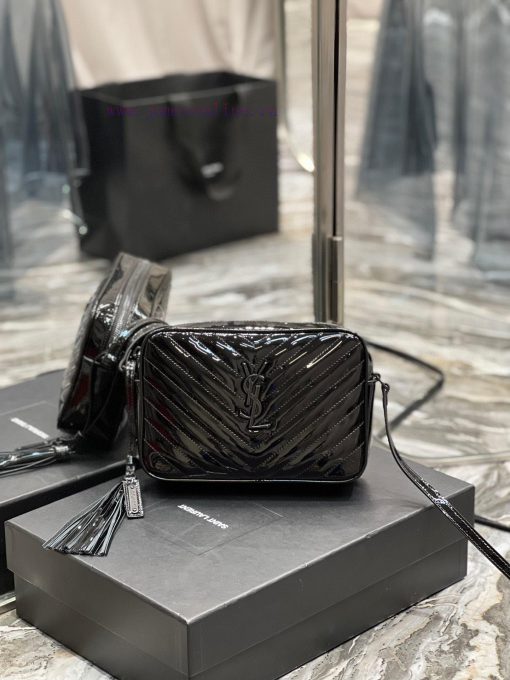 Yves Saint Laurent Bags 𝑳𝒐𝒖 Camera bag _ Black buckle patent leatherTop level imported Italian cowhide camera bag. H kx1q8bzf