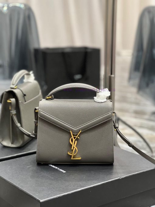 Yves Saint Laurent Bags The other design of the CASSANDRA mini handbag series is its rotating metal buckle, which is jkmmb3do
