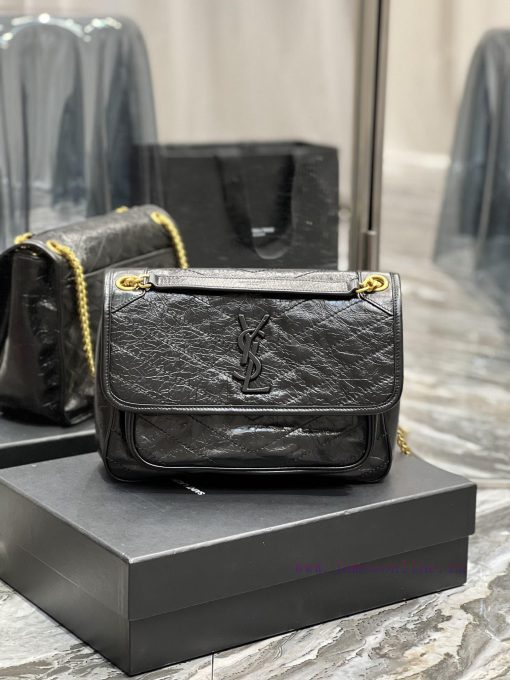 Yves Saint Laurent Bags Popular Nikki Black with Gold Chain - NewBreakthrough in using used oil wax cowhide, the wax 7cmqu0n5