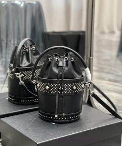 Yves Saint Laurent Bags Bahia series bucket bagThe newly launched bucket series is eye-catchingThe material of impor b6cxgjok
