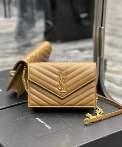 Yves Saint Laurent Bags 𝐖𝐨𝐜𝟭𝟵𝐜𝐦 _ New ColorsThe WoC small envelope bag is coming soon. When it comes to envelope bag kcubhxuk