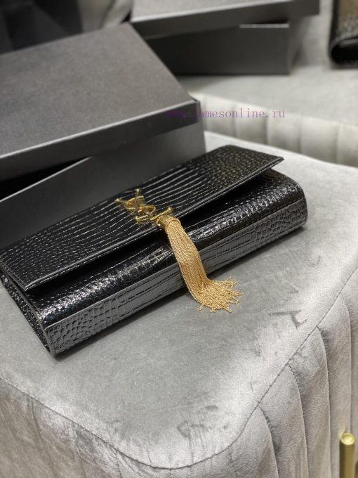 Yves Saint Laurent Bags 𝑪𝒍𝒂𝒔𝒊𝒄𝑲𝒂𝒕𝒆 _ HandbagThe classic flip style handbag features a highly representative metal lo 3h03c10x - Image 6