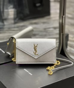 Yves Saint Laurent Bags 𝐖𝐨𝐜𝟭𝟵𝐜𝐦 _ New ColorsThe WoC small envelope bag is coming soon. When it comes to envelope bag ekvi6ufc