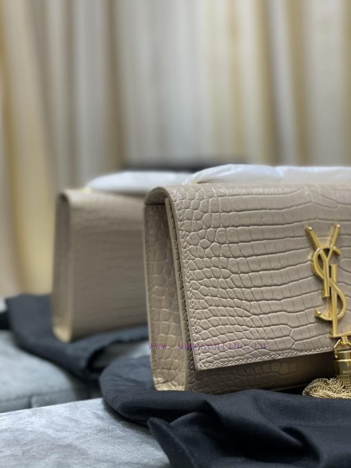 Yves Saint Laurent Bags Zp diagram_ Update Time:2022-09-12 By AiNWei s5o558vt - Image 4