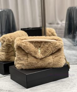 Yves Saint Laurent Bags Autumn and winter rabbit fur styles are out 🧏 ‍️Loulou Puffer launches rabbit fur with leath e3hs2bd3