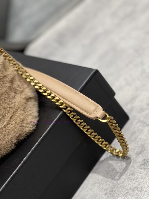 Yves Saint Laurent Bags Autumn and winter rabbit fur styles are out 🧏 ‍️Loulou Puffer launches rabbit fur with leath nzdpm7wn - Image 5