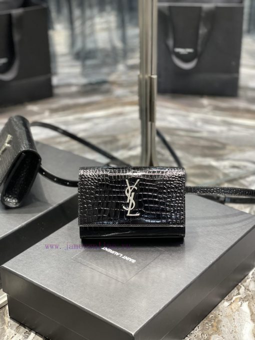 Yves Saint Laurent Bags 𝙆𝙖𝙩𝙚 _ Crocodile patterned waist bagAdjustable waist bag, detachable flip cover small bag ca j70d8z5o