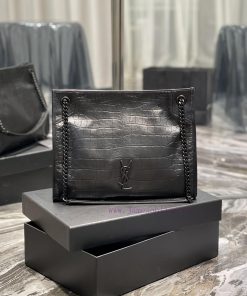 Yves Saint Laurent Bags 𝙉𝙄𝙆𝙄 𝙎𝙃𝙊𝙋𝙋𝙄𝙉𝙂 𝘽𝘼𝙂_The combination of medium light crocodile pattern and black gives it a coo sas4my5p