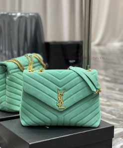 Yves Saint Laurent Bags 𝙇𝙤𝙪 𝙇𝙤𝙪 𝟑𝟐𝙘𝙢A bag suitable for carrying in winter, it has arrived. It walks towards you with 1rwlj3f5