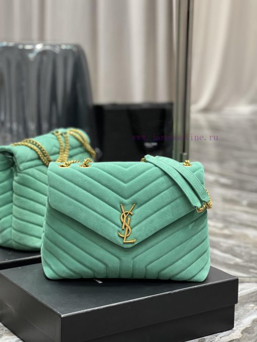 Yves Saint Laurent Bags 𝙇𝙤𝙪 𝙇𝙤𝙪 𝟑𝟐𝙘𝙢A bag suitable for carrying in winter, it has arrived. It walks towards you with 1rwlj3f5