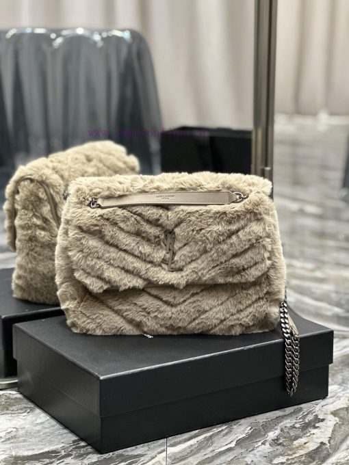 Yves Saint Laurent Bags Autumn and winter rabbit fur styles are out 🧏 ‍️Explosive Products 𝙣𝙞𝙠𝙞 _ Launch of Rabbit H r2aqnkeu