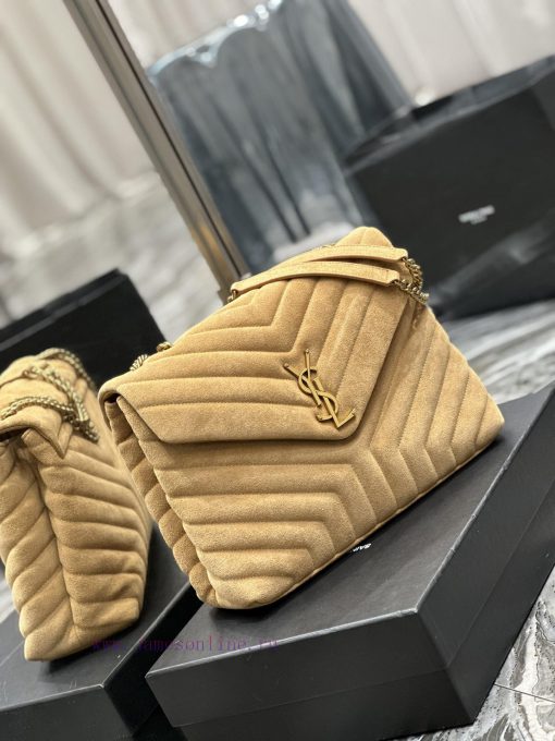 Yves Saint Laurent Bags 𝙇𝙤𝙪𝙇𝙤𝙪𝟑𝟐𝙘𝙢 Yellow suedeA bag suitable for carrying in winter, it has arrived. It walks towar qp9d18tr - Image 3