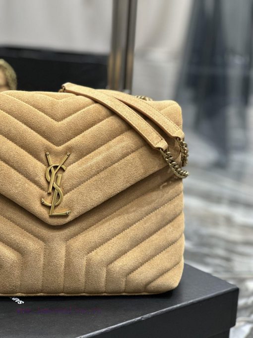 Yves Saint Laurent Bags 𝙇𝙤𝙪𝙇𝙤𝙪𝟑𝟐𝙘𝙢 Yellow suedeA bag suitable for carrying in winter, it has arrived. It walks towar qp9d18tr - Image 5