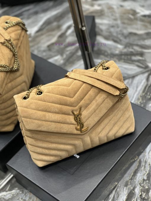 Yves Saint Laurent Bags 𝙇𝙤𝙪𝙇𝙤𝙪𝟑𝟐𝙘𝙢 Yellow suedeA bag suitable for carrying in winter, it has arrived. It walks towar qp9d18tr - Image 6